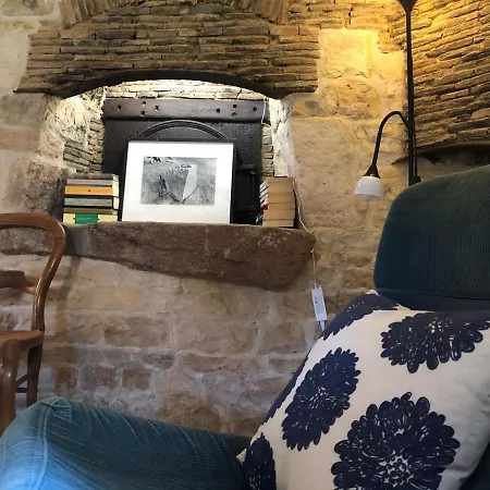 בית נופש צרפתי La Grosse Talle *